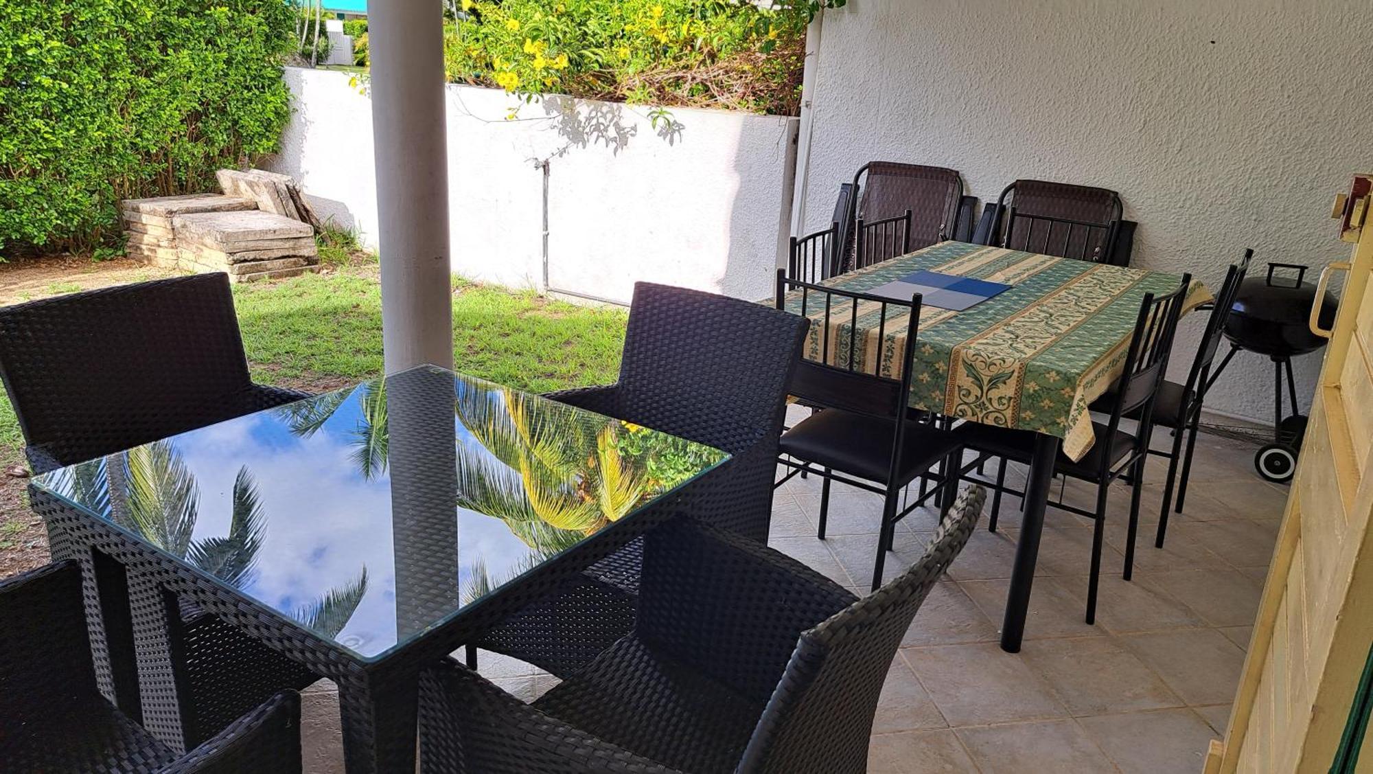 Peaceful And Private Villa Гранд Байе Екстериор снимка