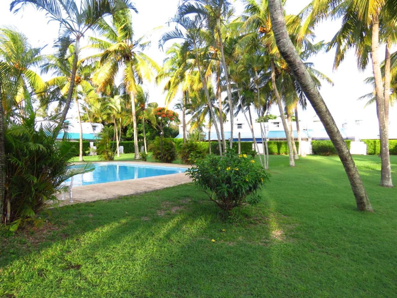 Peaceful And Private Villa Гранд Байе Екстериор снимка