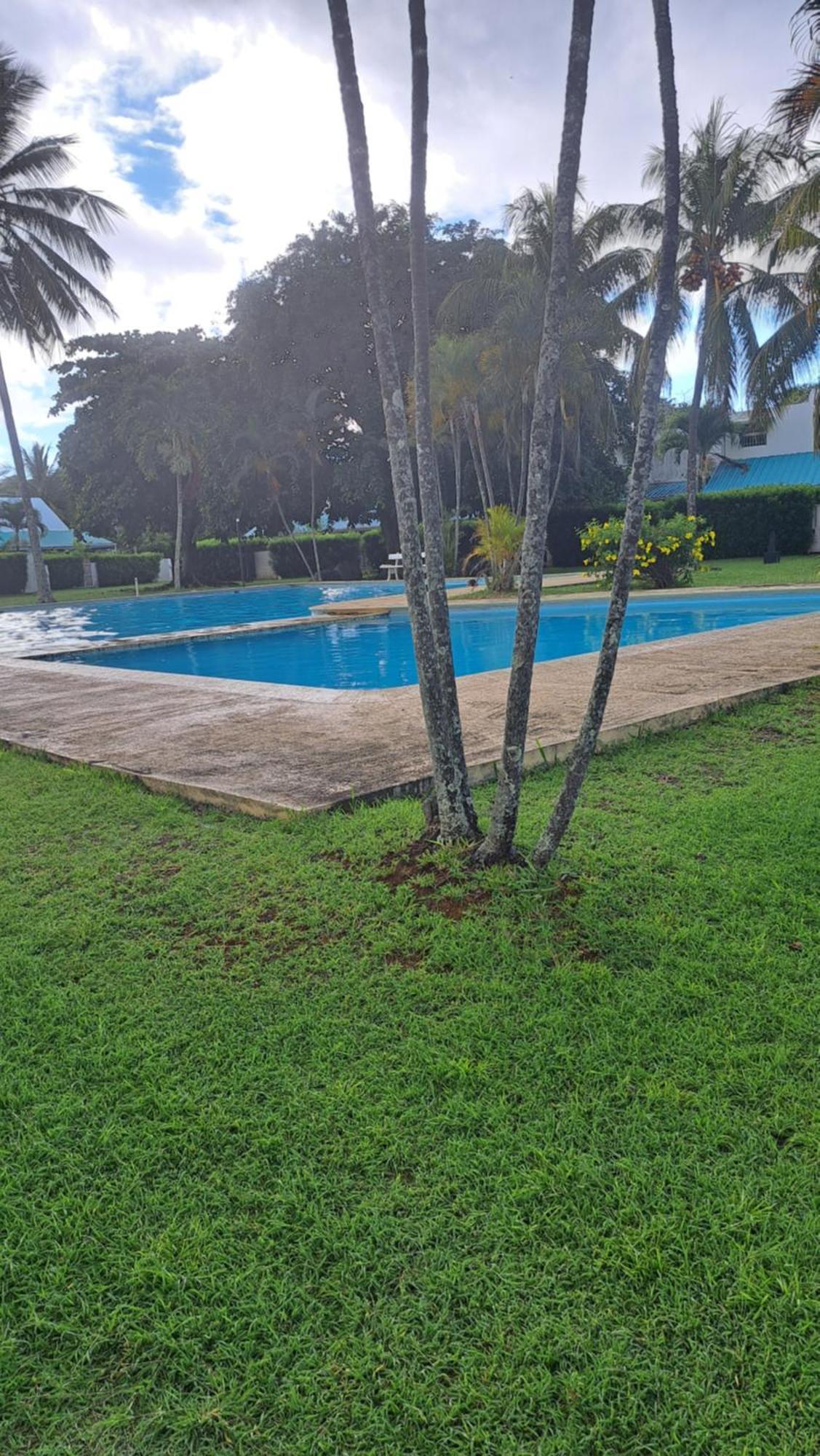 Peaceful And Private Villa Гранд Байе Екстериор снимка